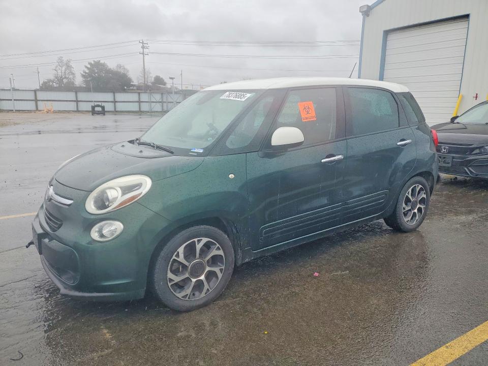2018 FIAT 500L — VIN ZFBCFABH8EZ002587