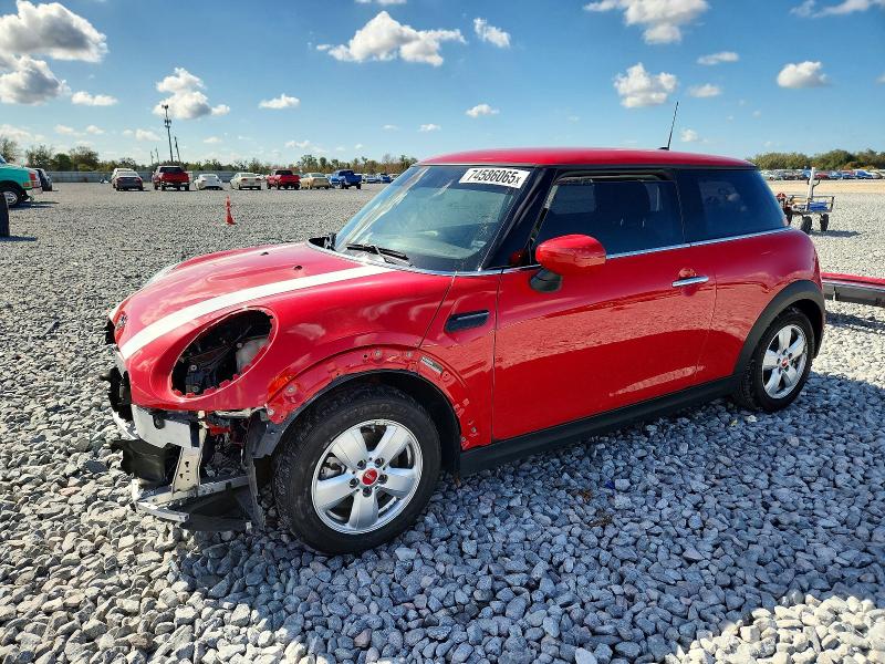 2022 MINI COOPER — VIN WMW33DH0XN2P81991