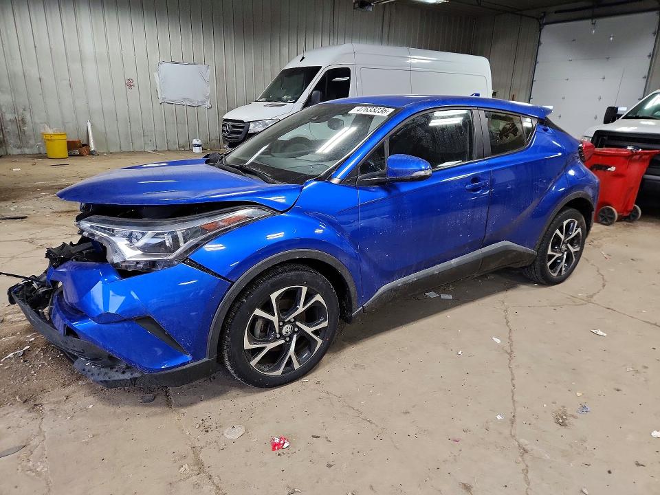 2018 TOYOTA C-HR — VIN NMTKHMBX0JR061400