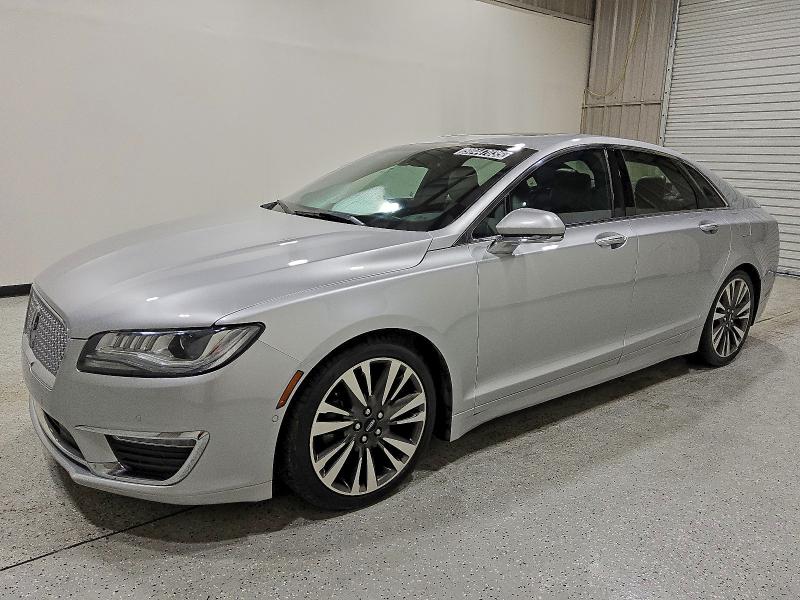 2019 LINCOLN MKZ RESERV — VIN 3LN6L5E93KR624217