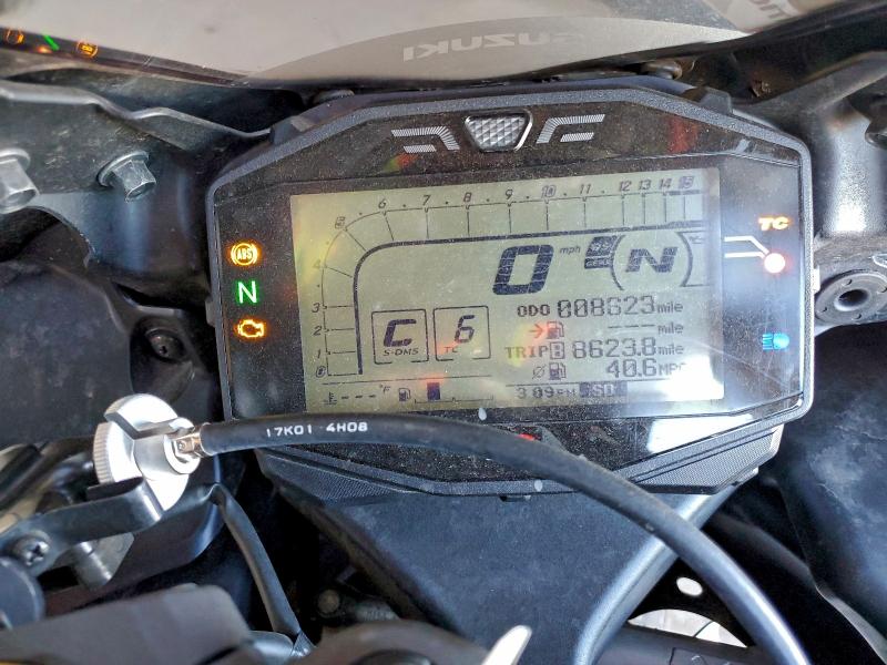 JS1DM11BXS7100302