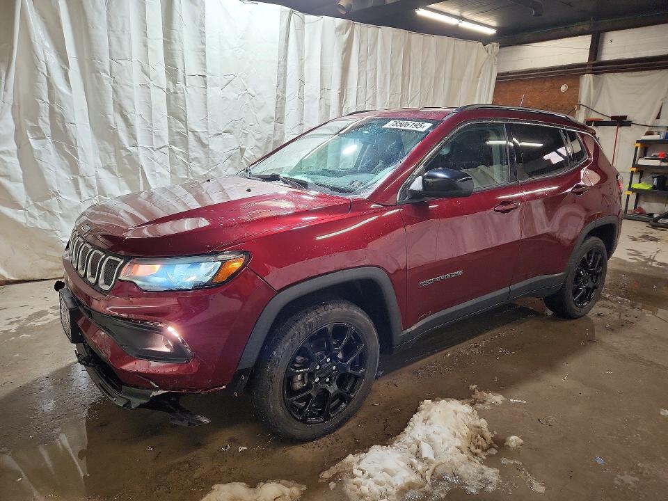 2022 JEEP COMPASS — VIN 3C4NJDFB0NT135038