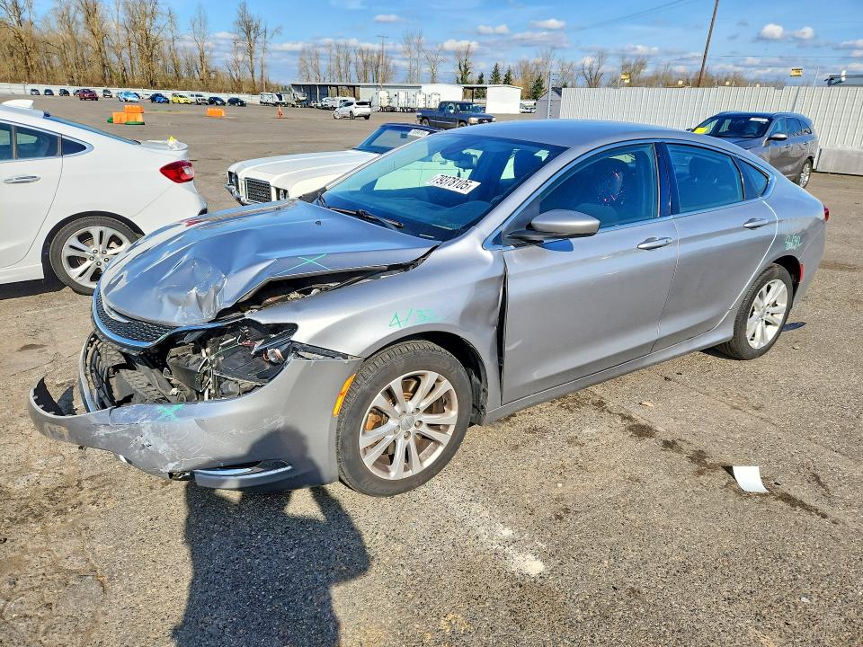 2015 CHRYSLER 200 — VIN 1C3CCCAB7FN725875