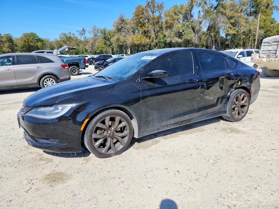 2015 CHRYSLER 200 — VIN 1C3CCCDG6FN615892