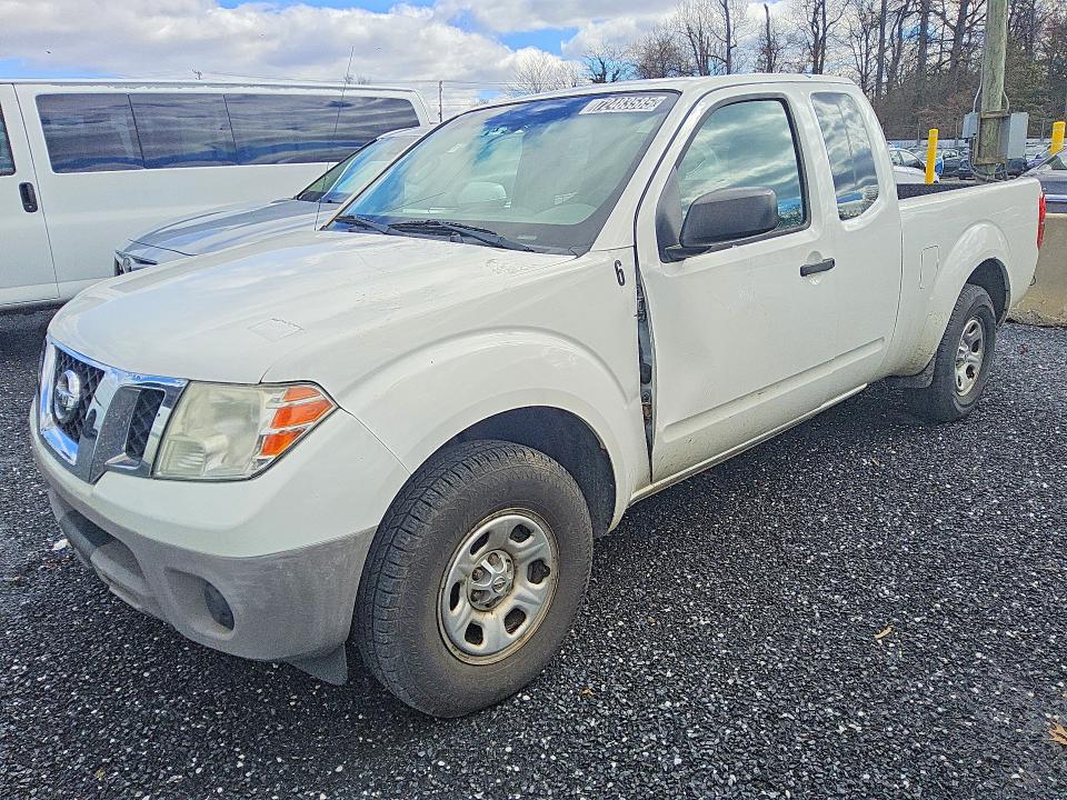 2015 NISSAN FRONTIER — VIN 1N6BD0CT9FN727701