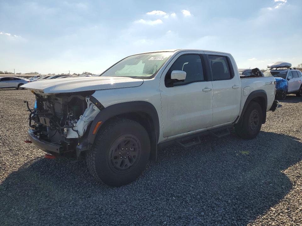 2025 NISSAN FRONTIER — VIN 1N6ED1EJ9SN640213