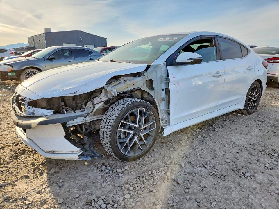 2019 HYUNDAI ELANTRA — VIN KMHD04LB2KU814194