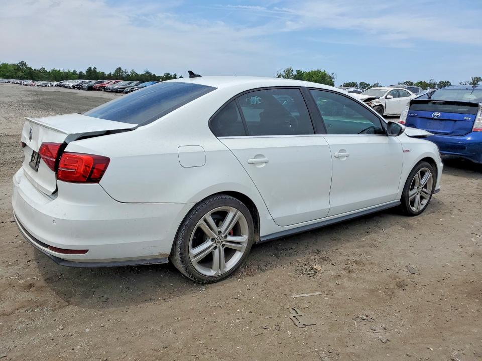 3VW4T7AJXHM218140