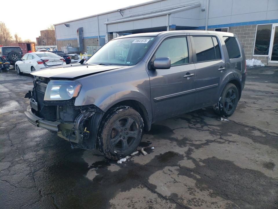 2015 HONDA PILOT — VIN 5FNYF4H32FB010031