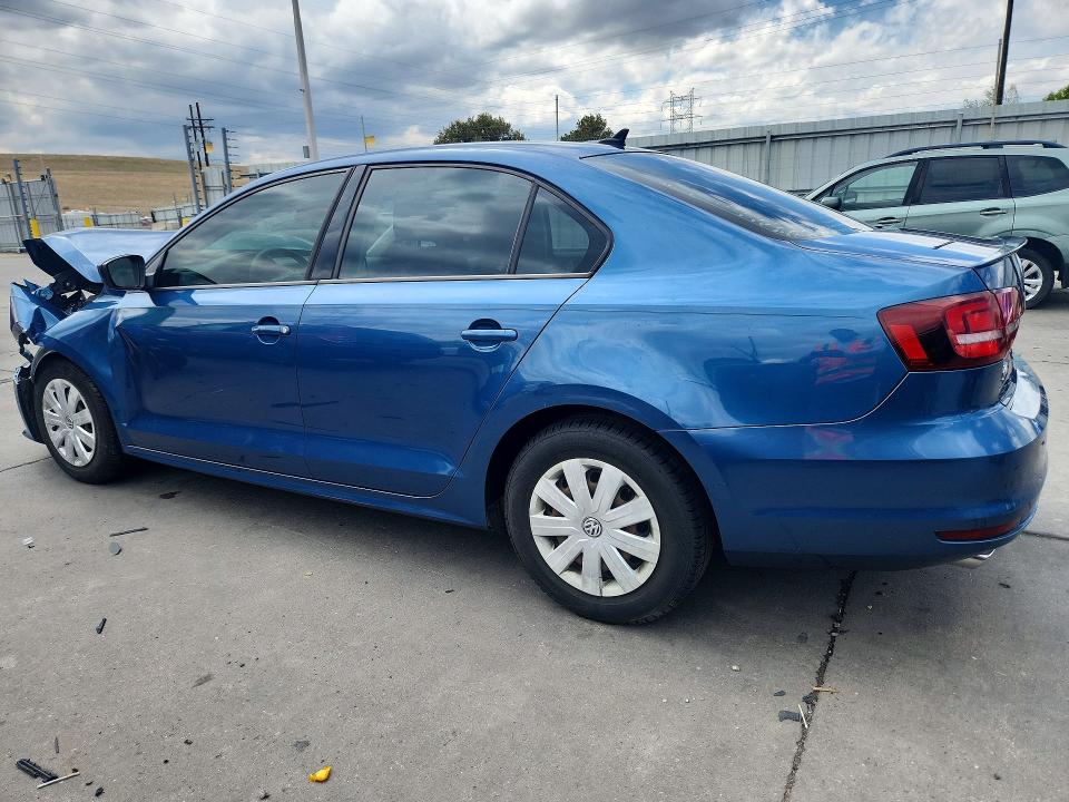 3VW267AJ2GM372631