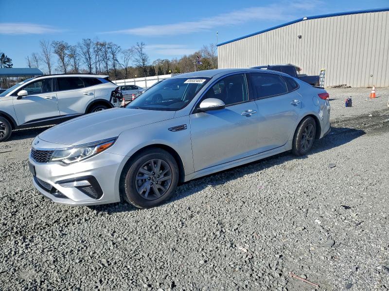 2019 KIA OPTIMA — VIN 5XXGT4L39KG347881