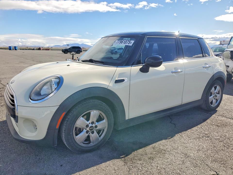 2017 MINI COOPER — VIN WMWXU1C57H2E17485