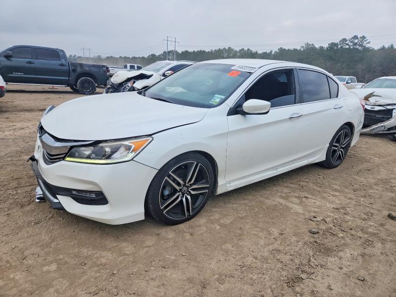 2017 HONDA ACCORD — VIN 1HGCR2F15HA163913
