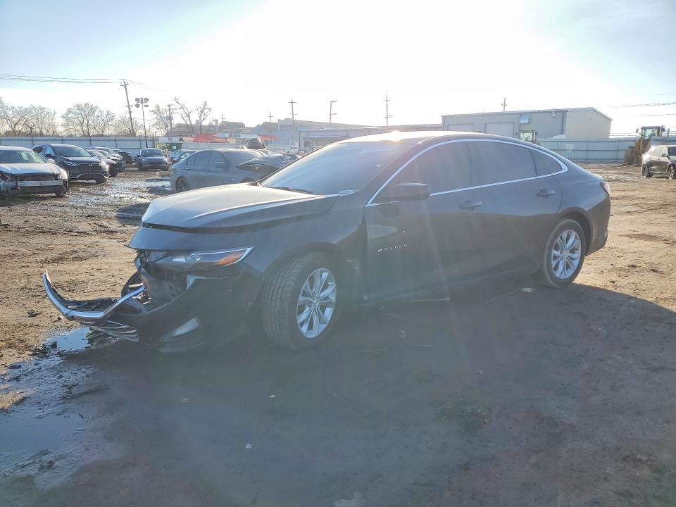 2022 CHEVROLET MALIBU — VIN 1G1ZD5ST6NF169517