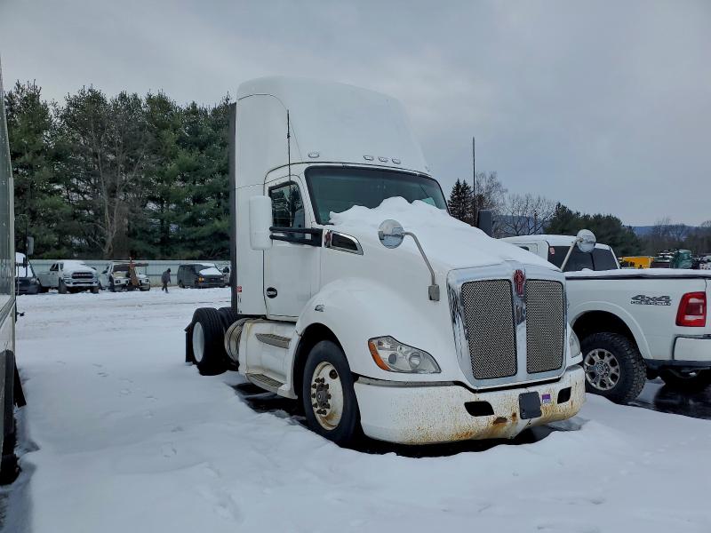 2014 KENWORTH T680 — VIN 1XKYA48X9EJ402999
