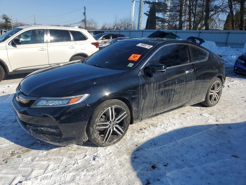 2017 HONDA ACCORD — VIN 1HGCT2B08HA005628