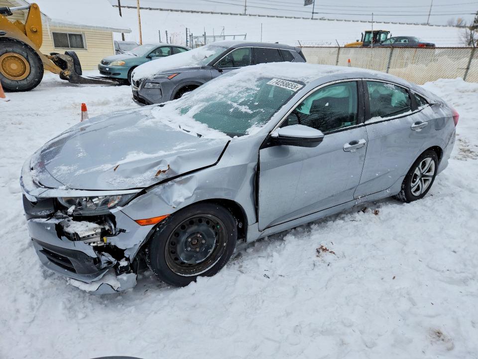 2018 HONDA CIVIC — VIN 2HGFC2F58JH587238