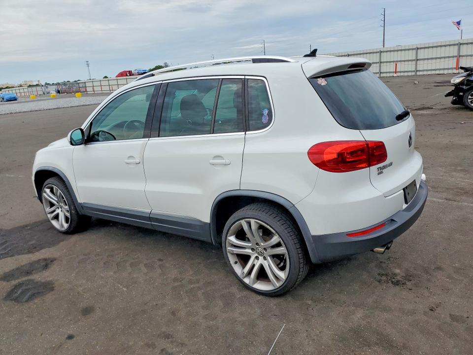 WVGAV7AX1GW610972
