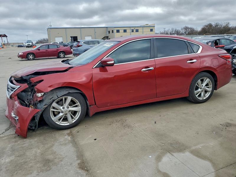 2015 NISSAN ALTIMA — VIN 1N4AL3AP2FC157860