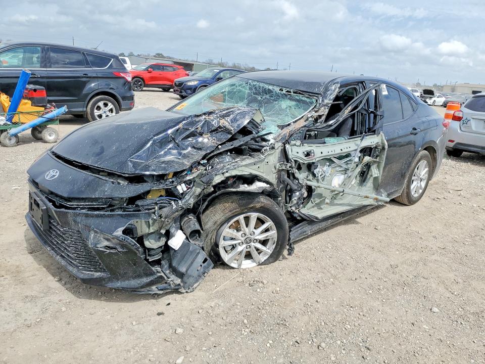 2026 TOYOTA CAMRY — VIN 4T1DAACK9TU217069