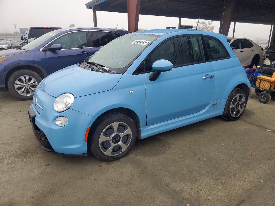 2016 FIAT 500 — VIN 3C3CFFGE9GT201607