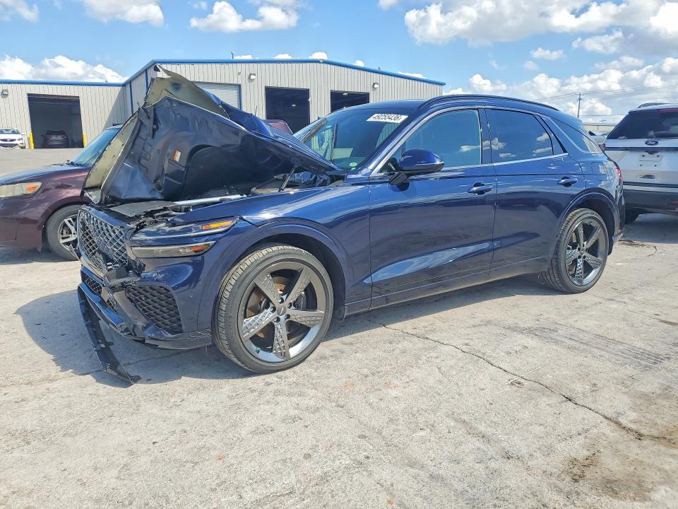 2022 GENESIS GV70 — VIN KMUMCDTC9NU075685
