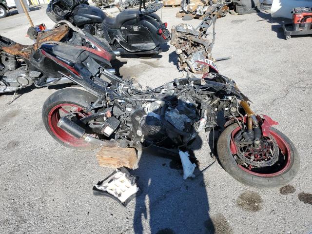 2025 SUZUKI GSX-R1000 — VIN JS1DM11H4S7100607