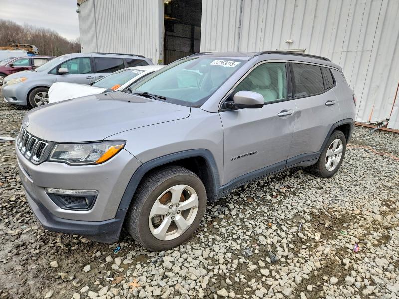 2019 JEEP COMPASS — VIN 3C4NJDBB0KT670369