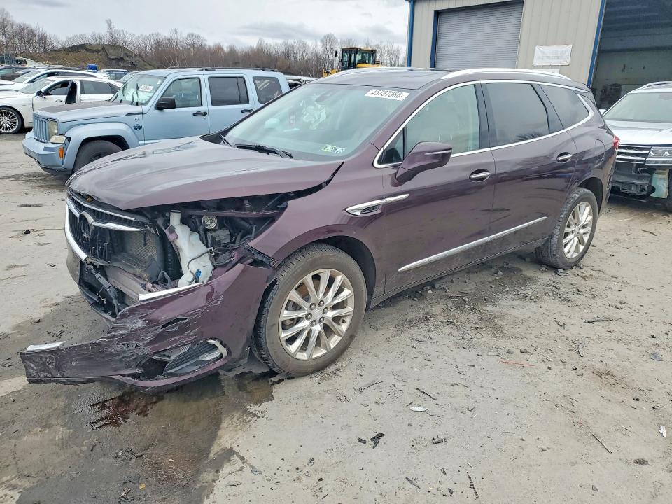 2018 BUICK ENCLAVE — VIN 5GAEVBKW1JJ199674