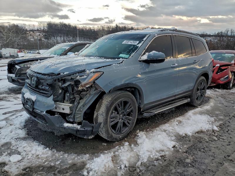 2022 HONDA PILOT SE — VIN 5FNYF6H28NB104447