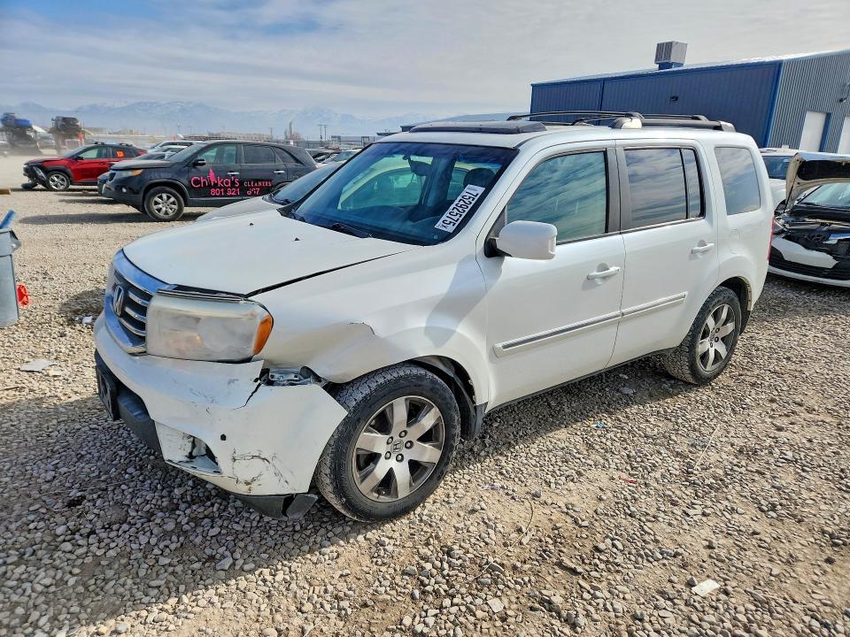 2015 HONDA PILOT TOUR — VIN 5FNYF4H94FB052995