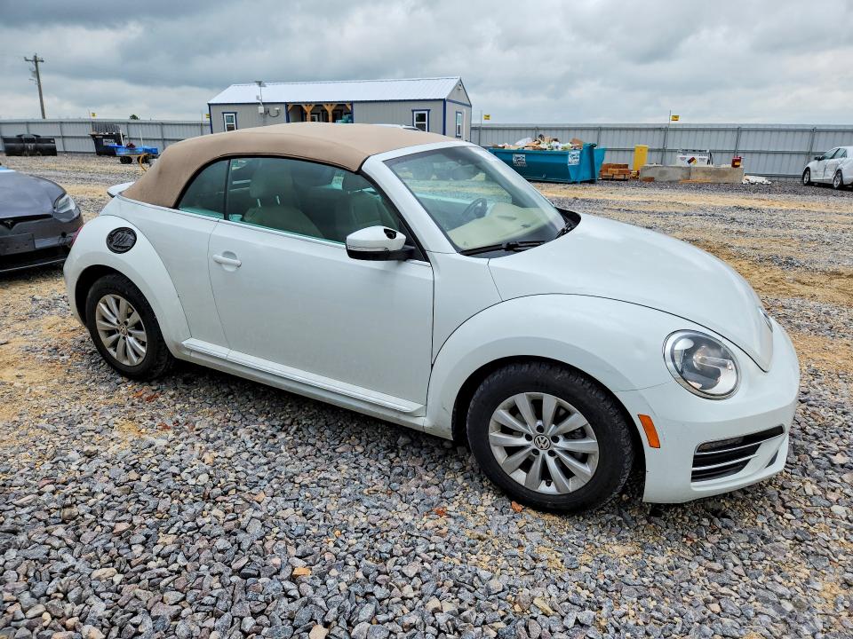 3VW5DAAT4KM506887