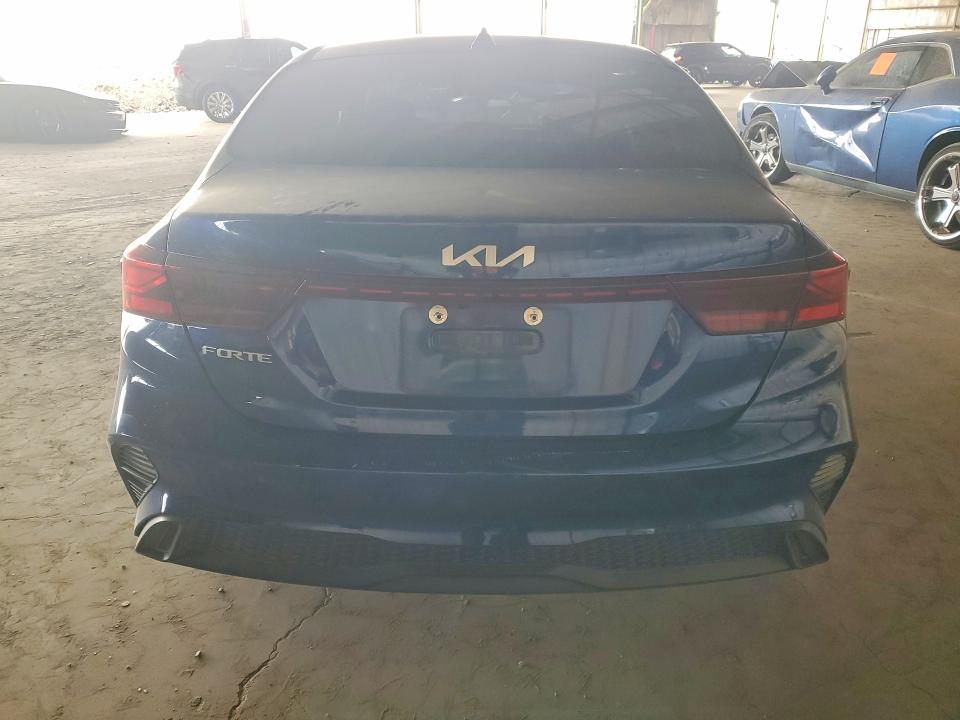 3KPF24AD6PE518144