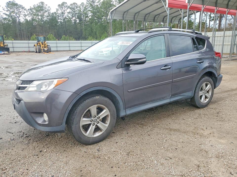 2015 TOYOTA RAV4 — VIN 2T3RFREVXFW356426