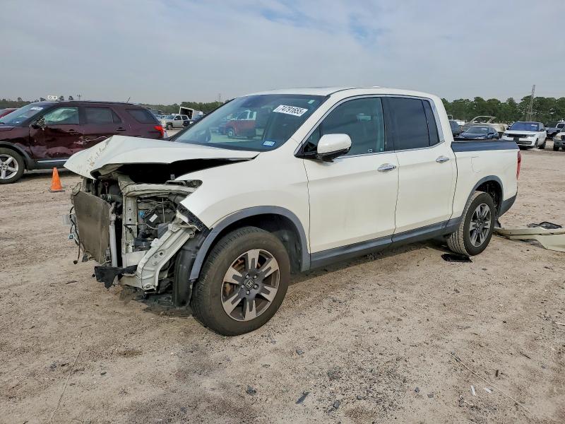 2017 HONDA RIDGELINE — VIN 5FPYK3F75HB027492