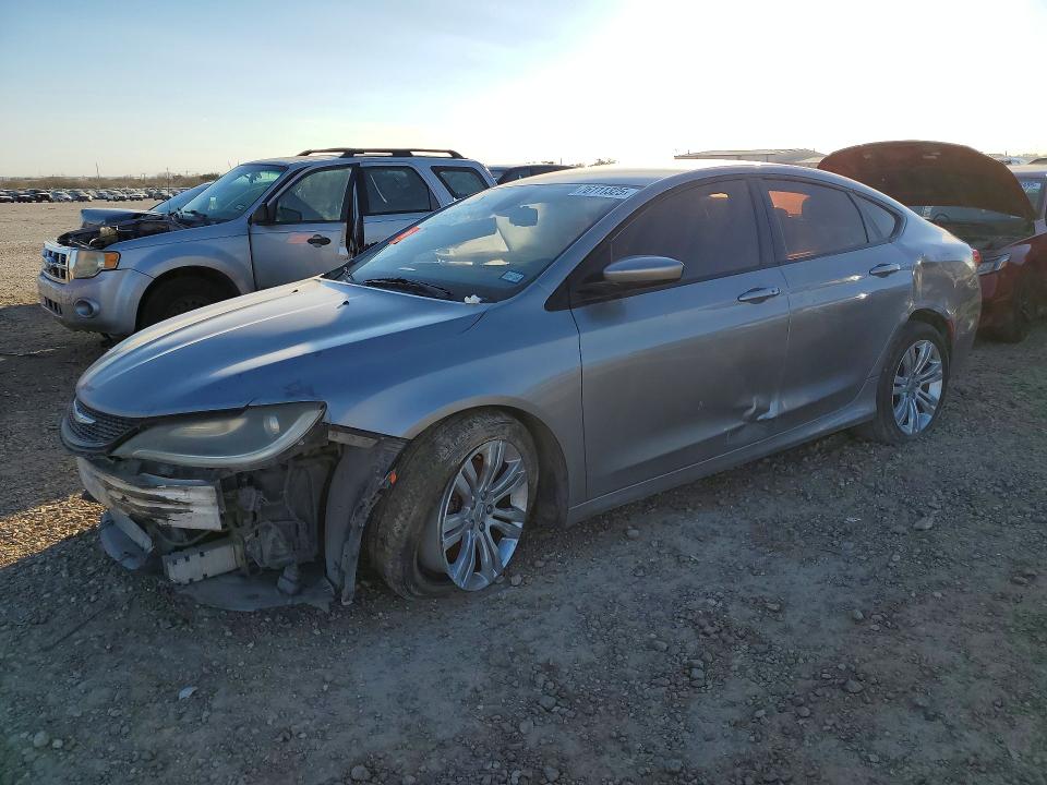 2015 CHRYSLER 200 — VIN 1C3CCCBG6FN522258