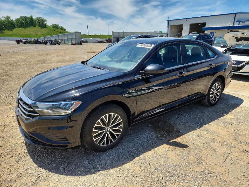 2019 VOLKSWAGEN JETTA — VIN 3VWCB7BU8KM261356