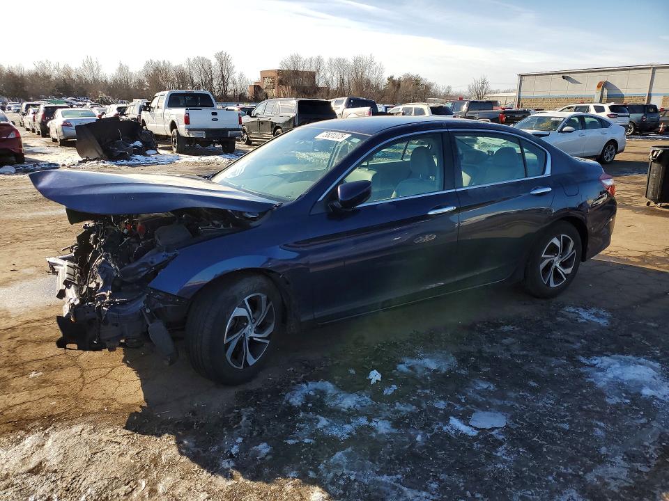 2017 HONDA ACCORD — VIN 1HGCR2F37HA012122