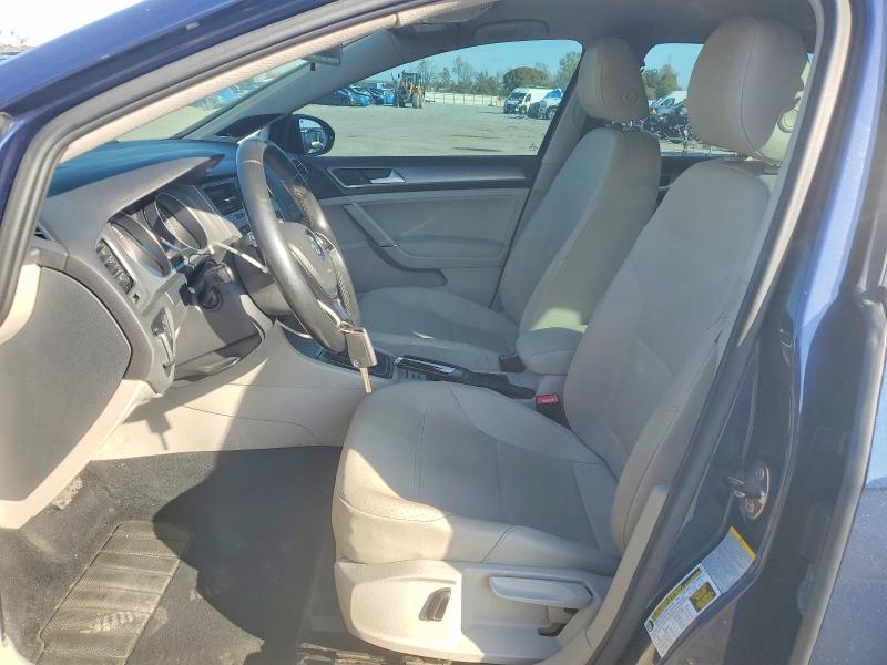 3VW217AU4FM018066