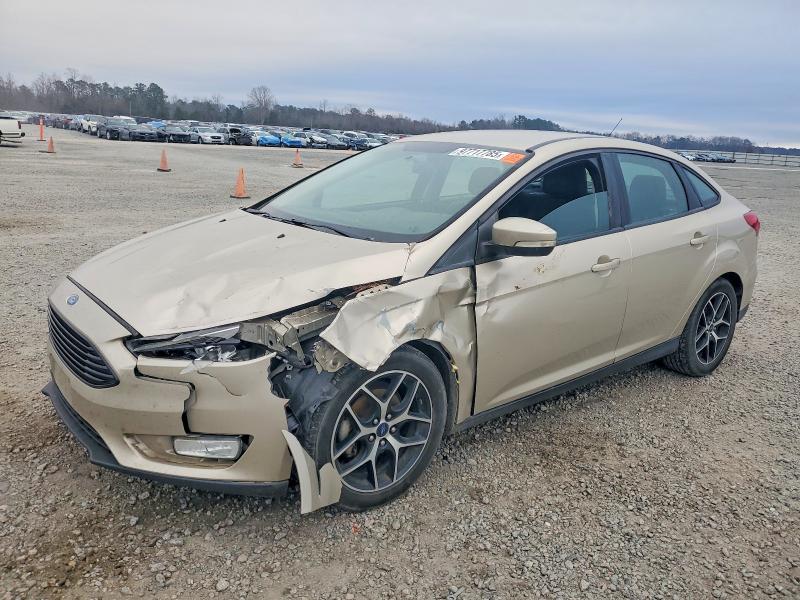 2018 FORD FOCUS SE — VIN 1FADP3FE6JL307504