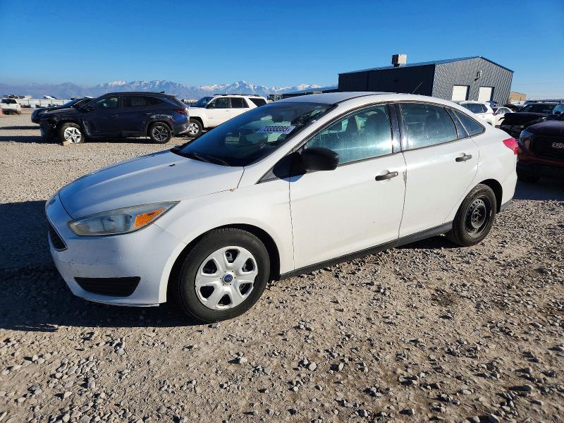2017 FORD FOCUS S — VIN 1FADP3E24HL211050