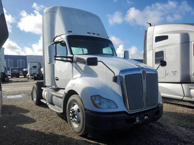 2020 KENWORTH CONSTRUCTI — VIN 1XKYA48XXLJ393341