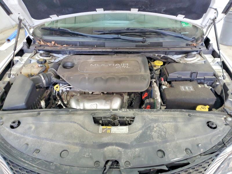 1C3CCCAB5FN589889