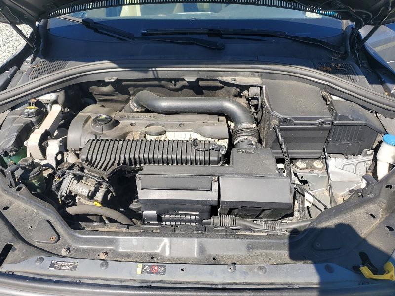 YV4612RMXG2839433