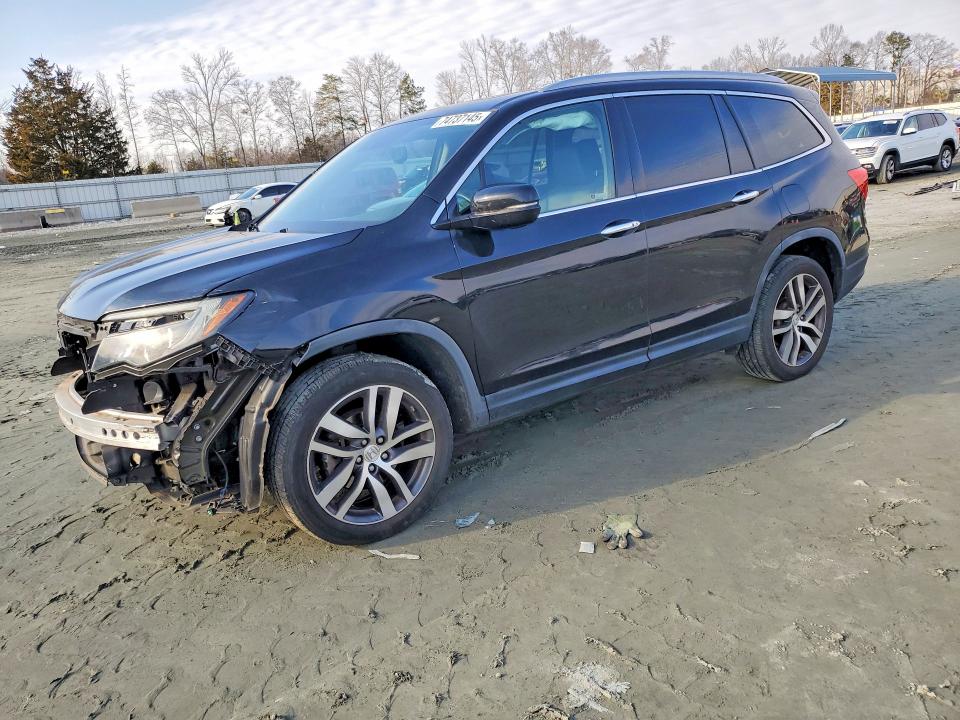 2017 HONDA PILOT — VIN 5FNYF6H0XHB093809
