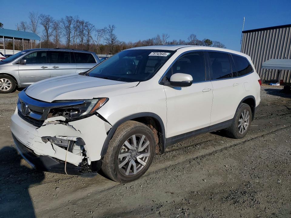 2020 HONDA PILOT — VIN 5FNYF6H5XLB061060