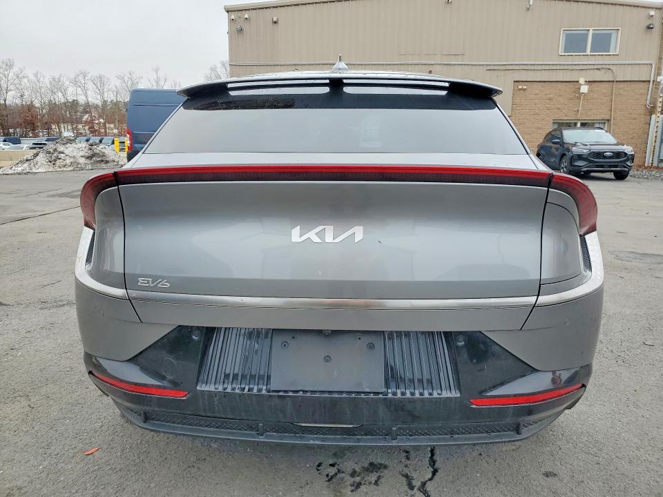 KNDC34LA9P5130100
