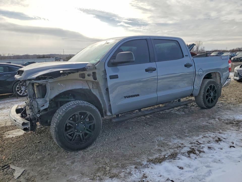 2020 TOYOTA TUNDRA — VIN 5TFDY5F10LX877977