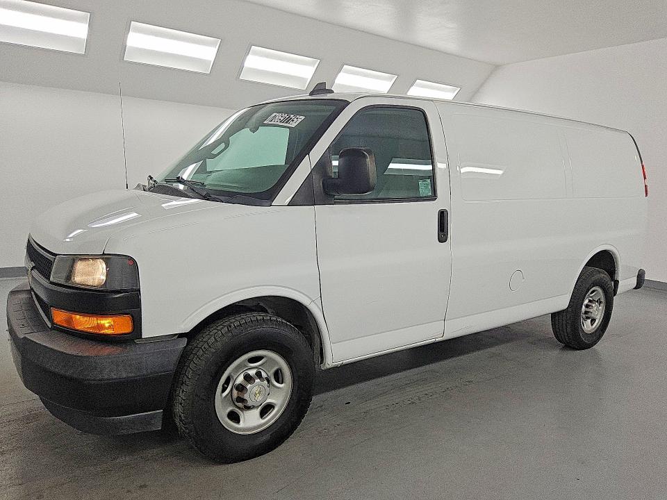 2020 CHEVROLET EXPRESS G2500 — VIN 1GCWGAFG6L1210326