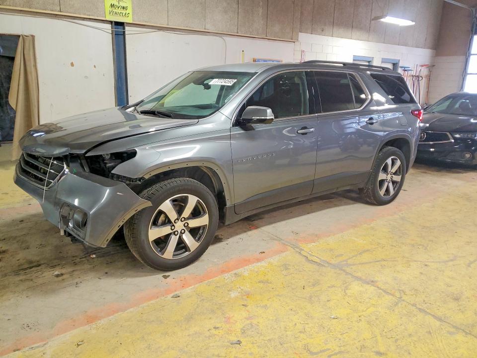 2020 CHEVROLET TRAVERSE — VIN 1GNERHKW3LJ136138